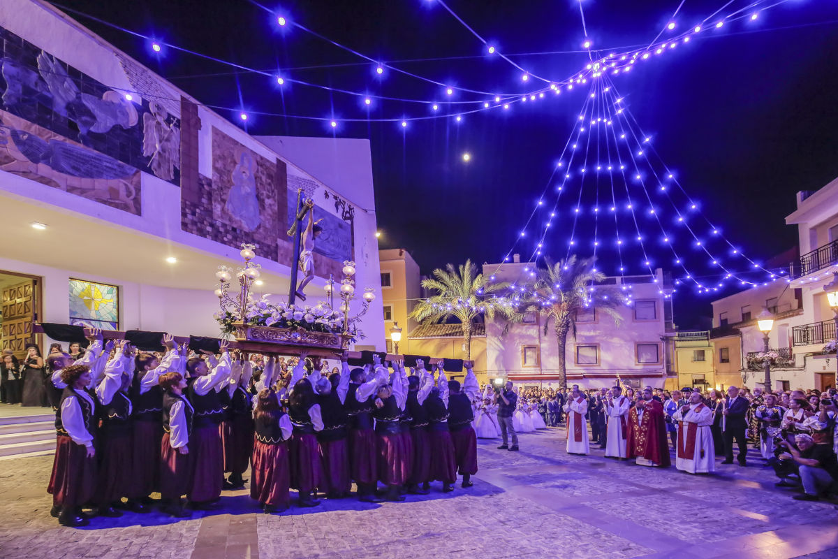 Solemne procesión
